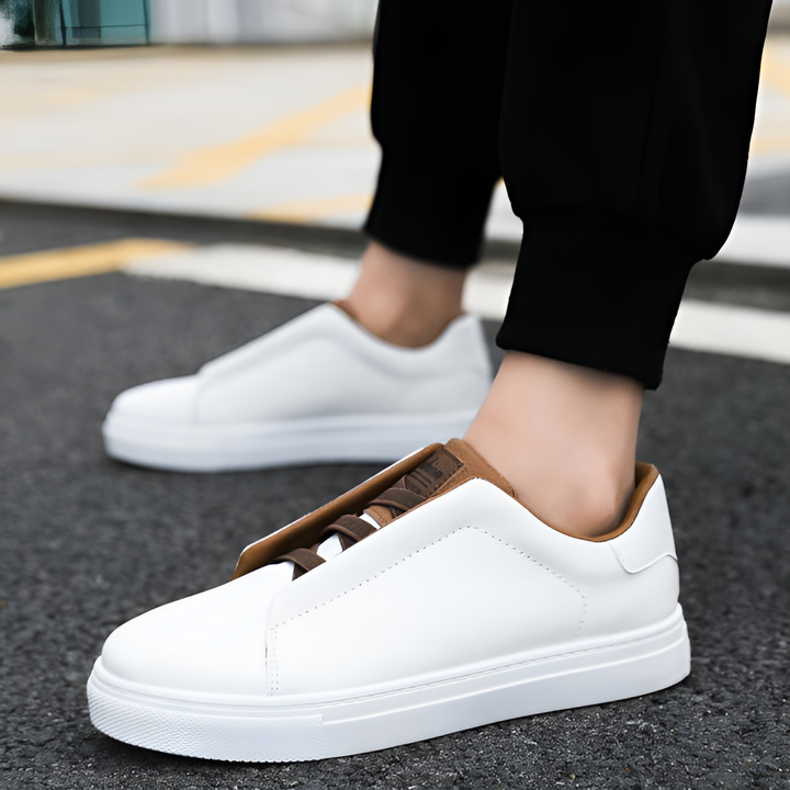 Kamil | Skórzane Białe Sneakersy Męskie Brązowe Sznurówki