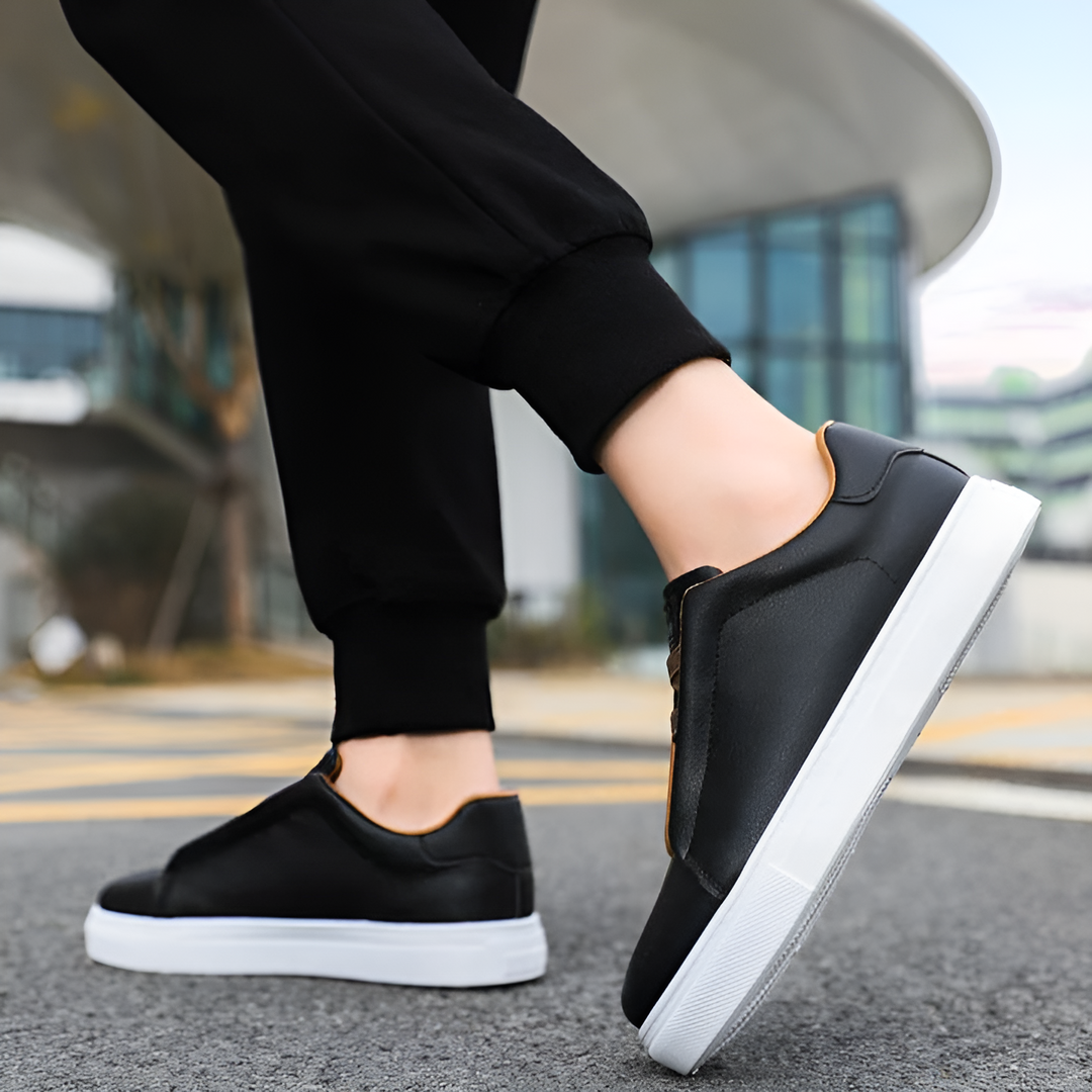 Kamil | Skórzane Białe Sneakersy Męskie Brązowe Sznurówki