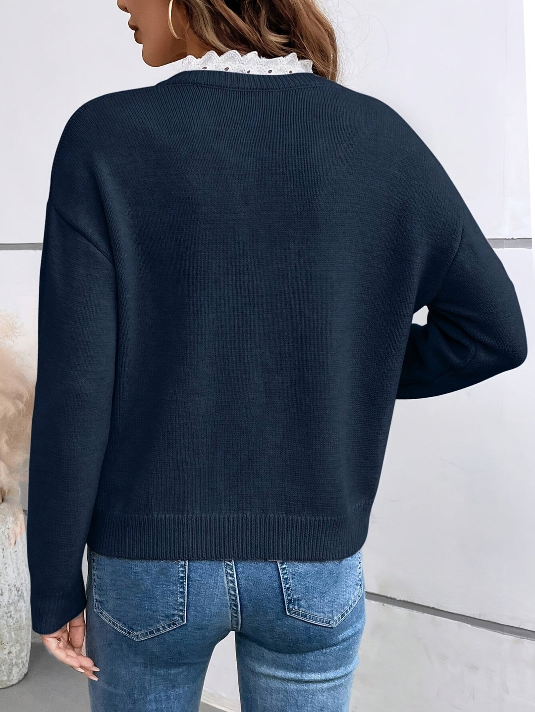 Oliwia | Swetry Damskie V-Neck z Koronką Długi Rękaw