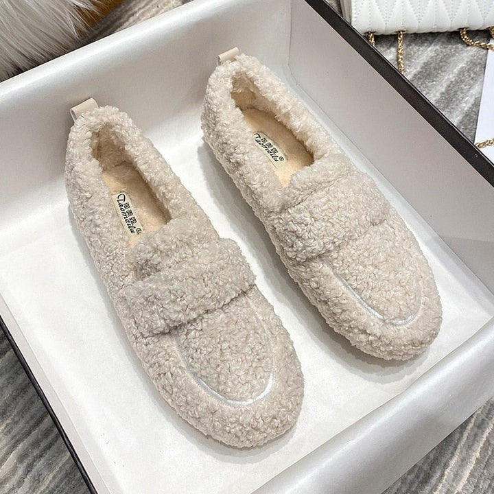 Maja | Kremowe Buty Loafersy z Futerkiem Wsuwane